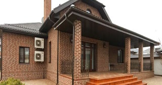 Строительство домов из кирпича с мансардой в Озерске | от 3658 рублей
